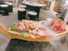 -GOGIYA·咕叽吖韩国传统烤肉店(东方新天地店)