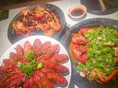 -沪小胖·小龙虾·蓝龙王(八佰伴店)