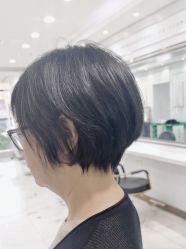 -镁连社·美联社