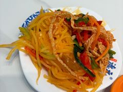 -德元兰州纯汤牛肉面(深圳首店)
