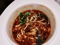 传统海鲜酸辣羹-青雅中餐厅(大连金石滩绿发希尔顿度假酒店)