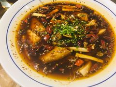 麻辣耗儿鱼-驿舍·民國老营房院子私房菜(科学会堂店)