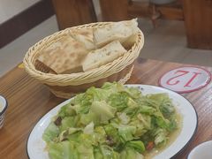 -美顺香食府鱼头老店(雪野湖店)