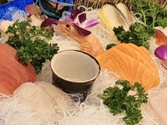 -青瓦餐厅·生鱼片·韩园烤肉(西塔店)