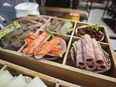 -娜姐鲜牛肉串串火锅(藏龙岛店)