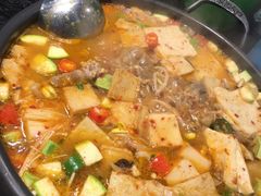 韩式牛肉大酱火锅-烤路里·韩国品质自助烤肉(石路天虹4号店)