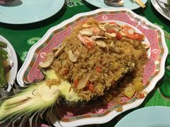 -Thiw Soen Seafood Restaurant