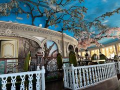 -魅力边城旋转餐厅