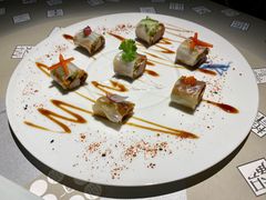 -穹六人间 people 6(岳阳路店)