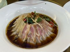 -艳阳天民俗村(公园路店)
