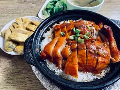 烧鹅煲仔饭-煲煲香快餐(南京路店)
