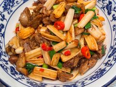 藕带炒剔骨肉-邻里佬湘(东区店)