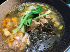 -八月美食小馆(银泰城总店)