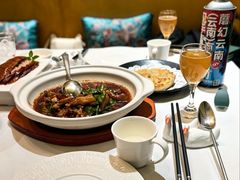 -贝勒爷·酥不腻烤鸭