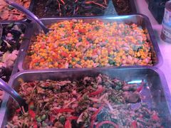 -老六素货(王顶堤店)