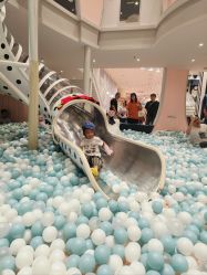 -奈尔宝家庭中心·亲子餐厅(鄞州万达店)