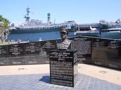 -中途岛号航空母舰博物馆