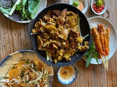 -Cau Go Vietnamese Cuisine