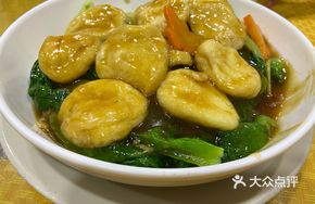 Fish Fillet Stir-fried with Lettuce
