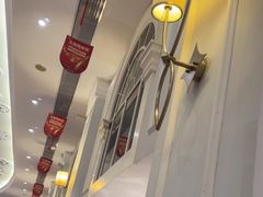 -王府井酒店(金桥港湾店)