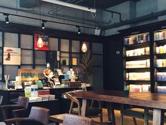 -阅西安新华书店(翠华南路店)