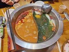 -黔哆哆地摊酸汤火锅(清湖店)