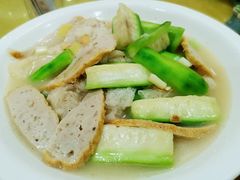 竹笙肉卷煮丝瓜-骑龙海鲜酒家