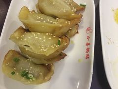 -小姜锅贴(凤凰街店)