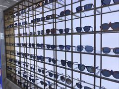 -世纪大明眼镜·林德伯格·蔡司官方授权店(武昌旗舰店)