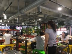 大堂-钢管厂歆瑞源油卤串串香(春熙路太古里店)