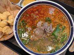 -云阿蛮云南生烫牛肉米线(奉贤路店)