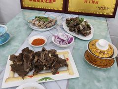 -苏莱特色牛骨滩羊手抓馆(长城东街总店)