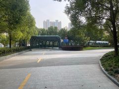 -上海跨国采购会展中心