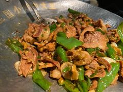 -费大厨辣椒炒肉(万家丽一店)