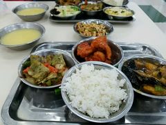 -吉林大学前卫南区-莘子园食堂