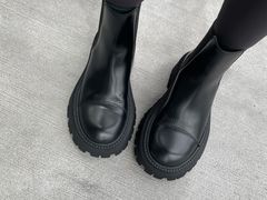 -BALENCIAGA(恒隆广场店)