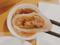 蟹粉小笼汤包-鼎泰丰(当代商城店)