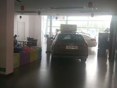 -中联一汽大众4S店(世纪大道店)