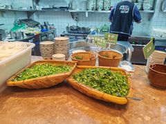 -云阿蛮云南生烫牛肉米线(奉贤路店)