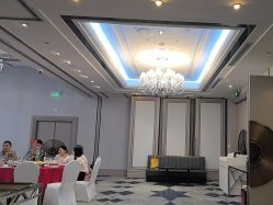 -曼格纳婚礼艺术中心(张江店)