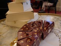 -Cafe Sacher(WIEN)