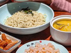 -裕兴记•蟹黄面馆(人民广场店)