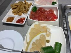 -海底捞火锅(金山百联店)