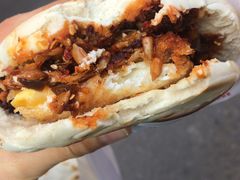 -清真马乐贝腊牛肉蛋黄菜夹馍(马蓉洒金桥店)
