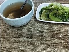 -煲煲香快餐(南京路店)
