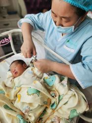 -菁幼月子会所(儿童医院店)