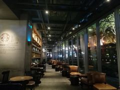 大堂-星巴克(西湖天地店)