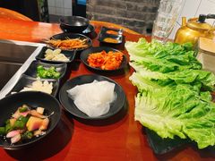 -肉甲韩国木炭烤肉(新壹街1店)