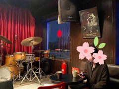 -东岸Cafe 爵士俱乐部