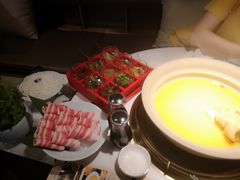 -领鲜天下·焗海鲜·花胶鸡(天目里店)